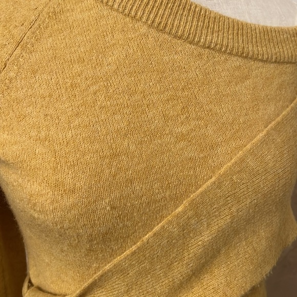 Nanushka One Sleeve Asymmetric shoulder with tie sweater Size Small - Picture 4 of 4